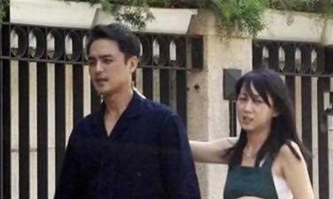 [晕]  明道和王婷萱的故事,早就有征兆.