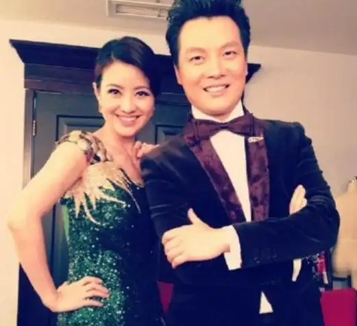 图任鲁豫有孩子吗老婆的家世背景很是显赫是真的吗