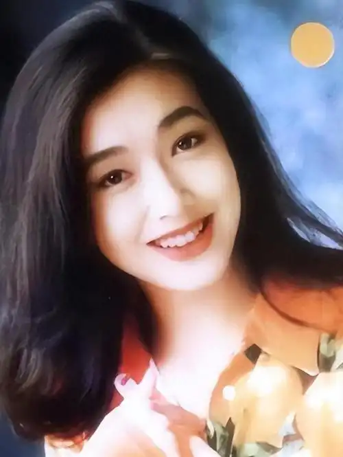 挑战演技极限,成就一代女神江珊早年在演艺上的坎坷并没有阻挡她的