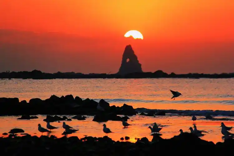 青岛石老人日出随拍——缘来有你!