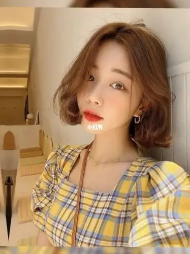 短发显发量韩式卷发适合方脸圆脸