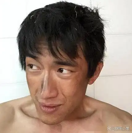 你看过有哪位偶像能在凌晨四点还能不断应对粉丝的怨言呢?