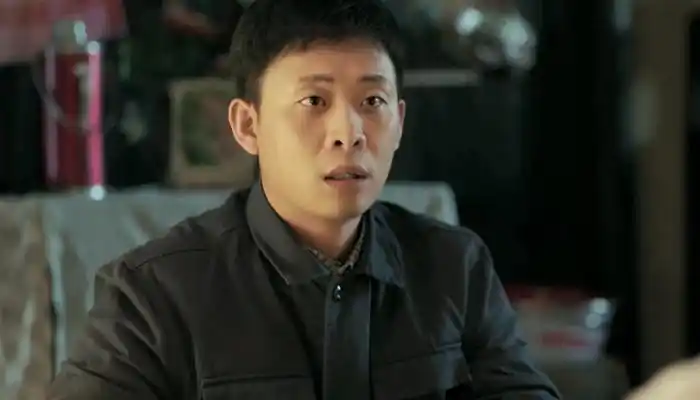 鸡毛飞上天江河的原型鸡毛飞上天江河的原型是谁