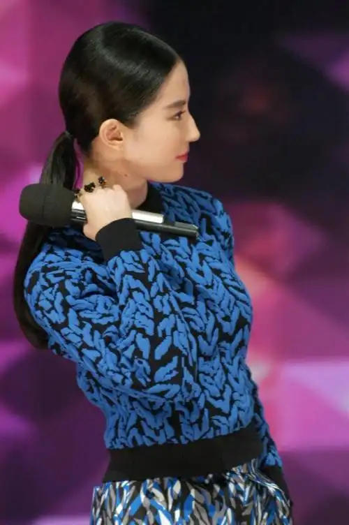 美图!刘亦菲《露水红颜》快本宣传图片合集,典雅又美!