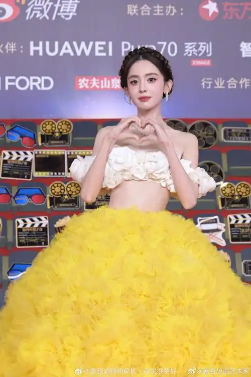 angelababy 绝世美人  迪丽热巴 异域美女  周也 冷脸美女  关晓彤