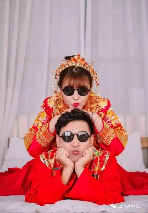 前半生到处游荡后半生为你煲汤丘比特婚纱摄影祝新郎任万鹏新娘王秀玲