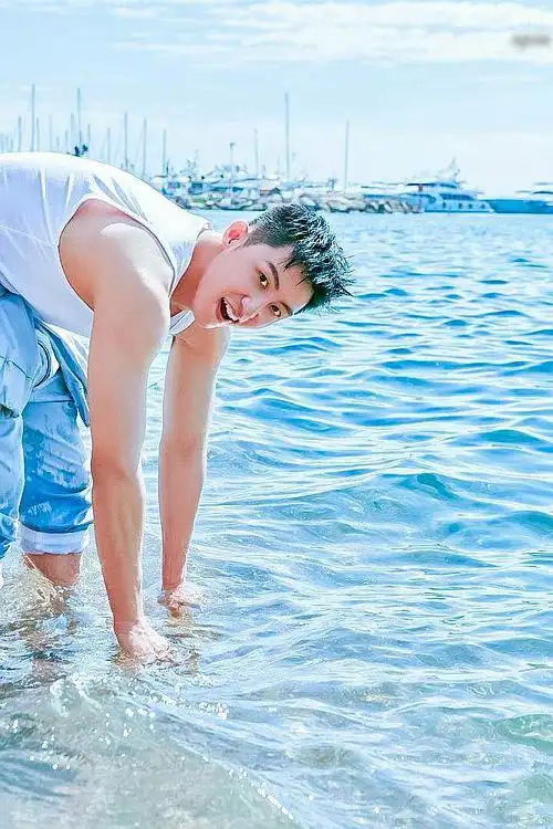 精神助力黄景瑜!