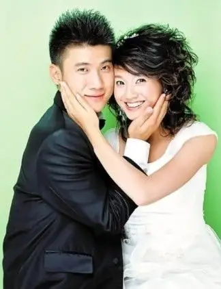 朱丹老公是谁? 朱丹的老公林涵资料照片