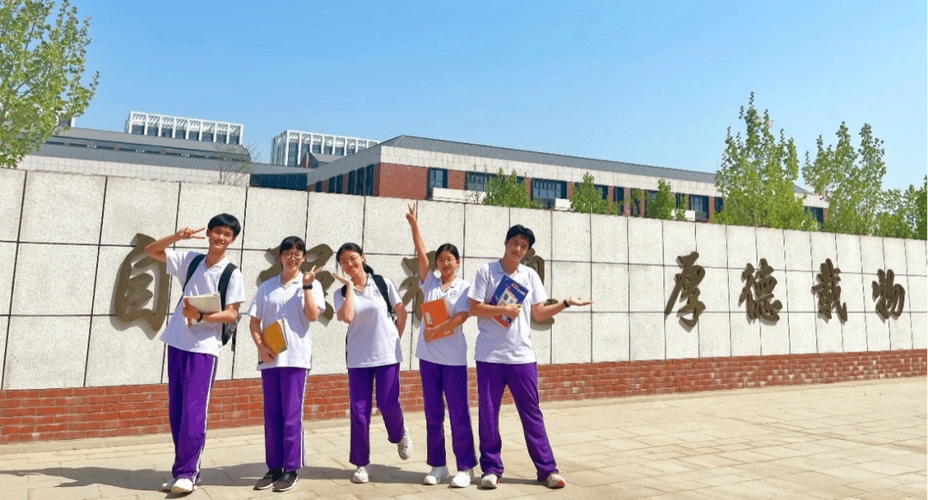 一批次优质高中——清华附中郑州学校,高中部究竟如何?