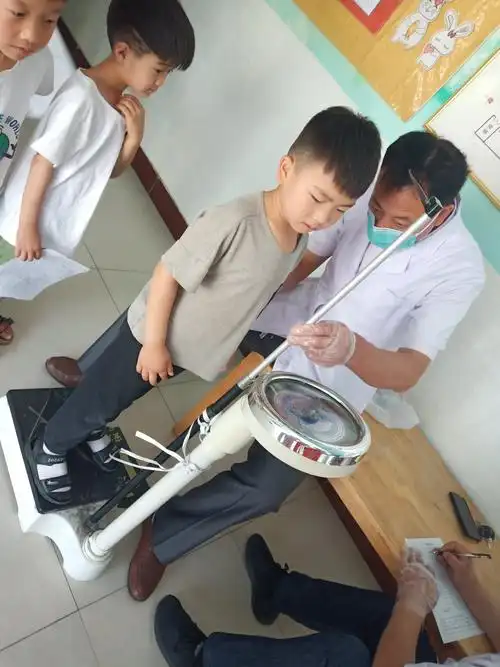 健康呵护快乐成长 ——六一体检