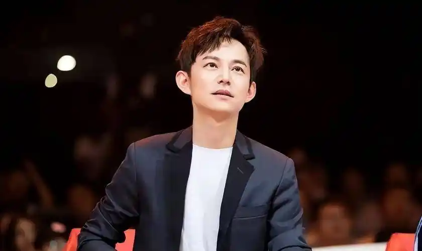 一场生日,娱乐圈的人走茶凉,在何炅身上体现得淋漓尽致_节目_祝福