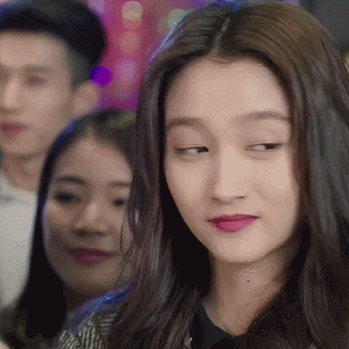 关晓彤gif红嘴唇gif迷人gif眼神gif