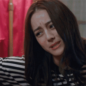 我这么可爱你还欺负我迪丽热巴委屈gif动图_动态图_表情包下载_soogif