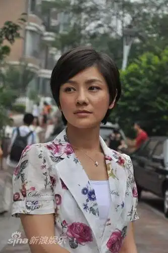 资料图片电视剧等你回家剧照胡可饰方圆圆