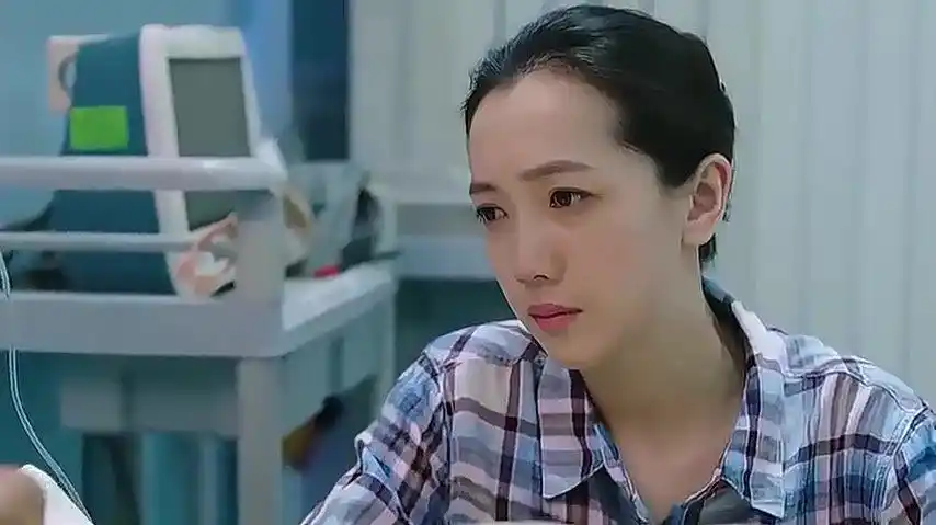 家庭秘密刘子月接到李玉雯的电话弄清了事发经过