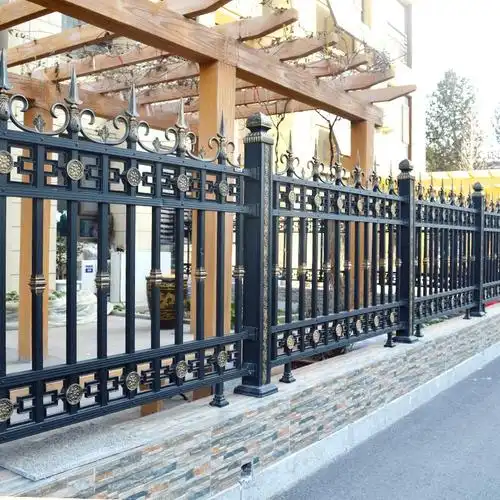 铝合金栏杆别墅围栏阳台防护栏铝艺护栏学校隔离围栏户外铝合金栅栏