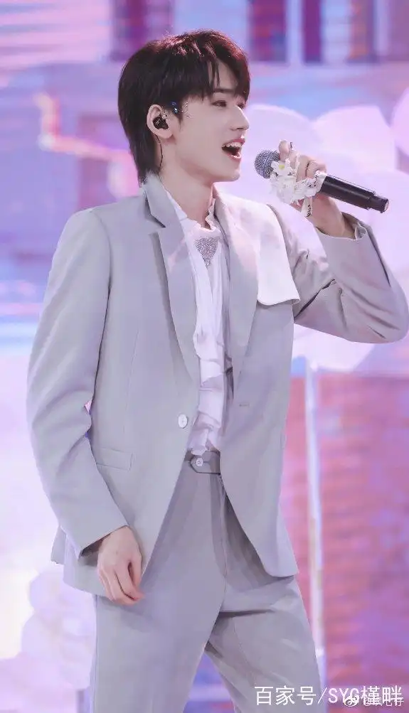 宋亚轩理想型姐姐的标准