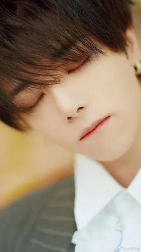 79华晨宇美图79 图片来源于微博 侵删抱歉 拿图吱声 谢谢配合