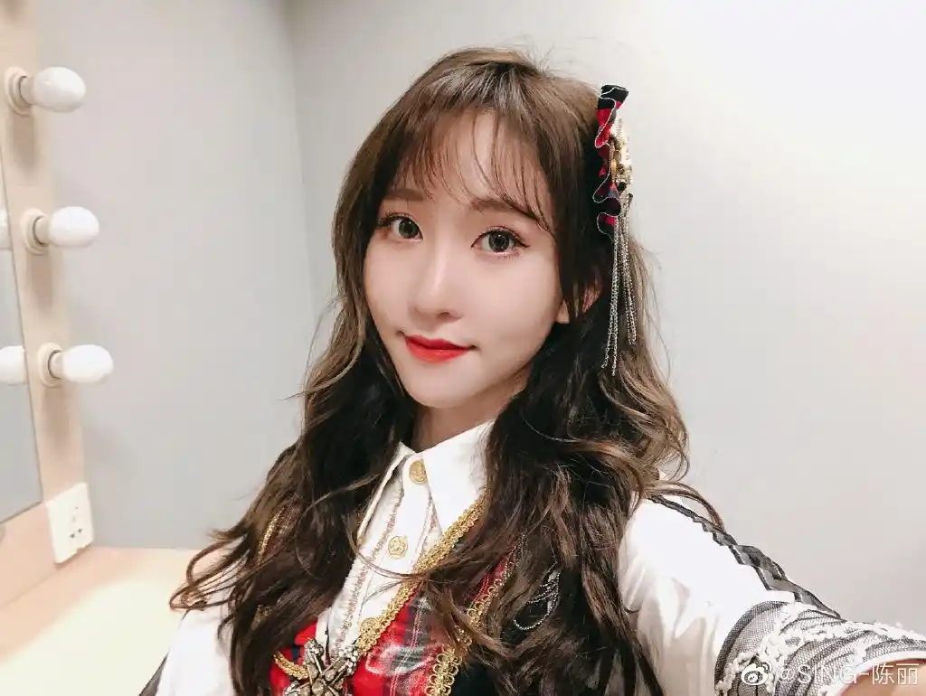 偶像女团sing-陈丽迷人写真美照欣赏_高清图集_新浪网