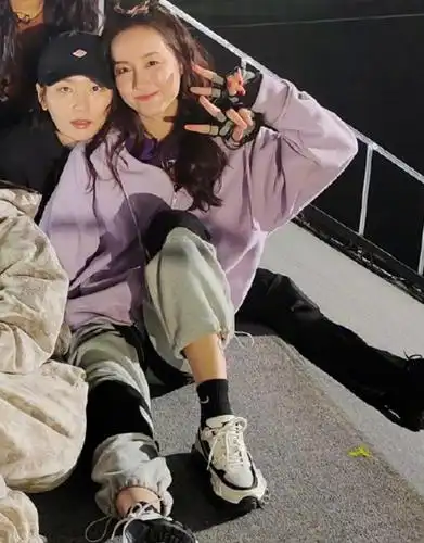 笔一双飞周笔畅吕一