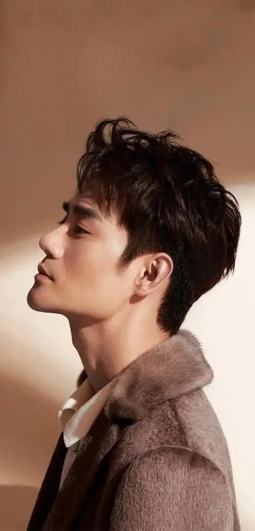 明星壁纸大陆男星61王凯帅气写真