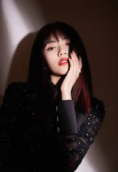 还记得快女刘惜君吗?确认过眼神,是越来越迷人_音乐_专辑_个人