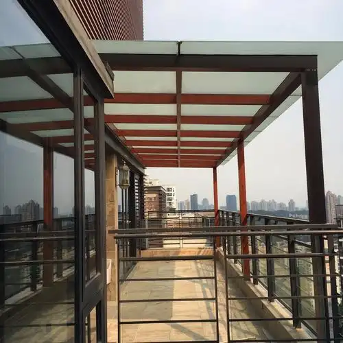 露台有没有必要做个玻璃雨棚,我不喜欢那种阳光房