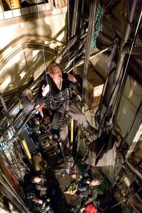 好莱坞著名西装三件套男—诺兰导演片场照赏析(新片定档啦)