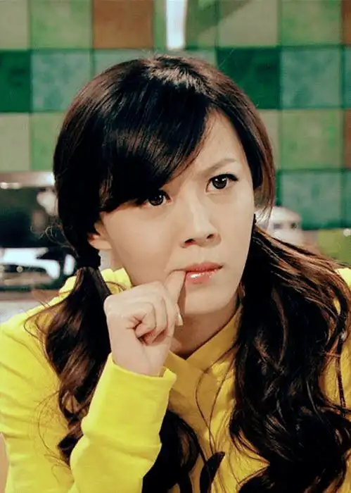 《爱情公寓》林宛瑜扮演者赵霁,近照美得上热搜!