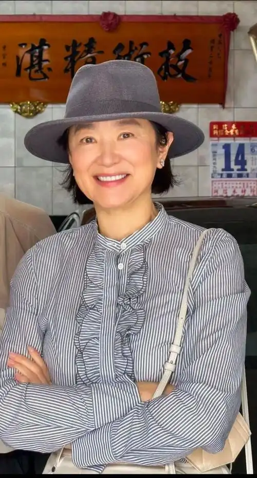 林青霞:那天去演讲是负伤忍痛上台的