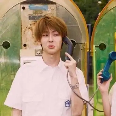 恋人情侣头像一人一半高清好看的情侣一半一半照片头像