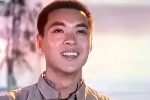 "纯情帅哥"迟志强情史:初恋是美女,对妻子很专一,怎会成流氓?