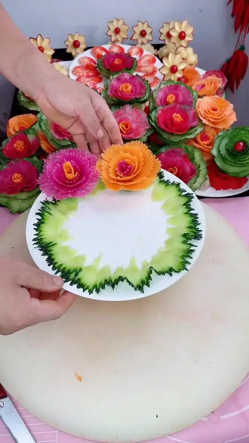 简单漂亮摆盘花