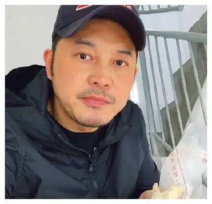 沙溢是个100分的好爸爸,将陪伴孩子视为重要事情,获网友称赞