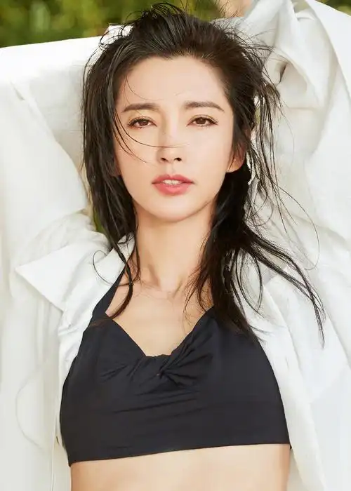 李冰冰清新甜美写真图片