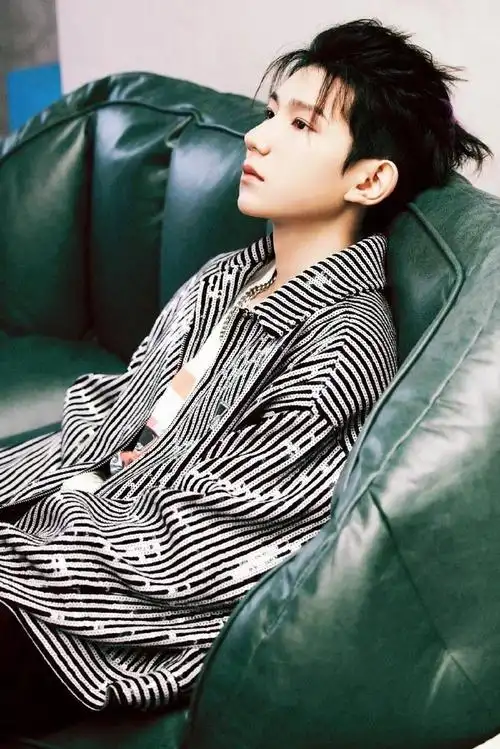 摄影师分享王源明日创作计划造型图