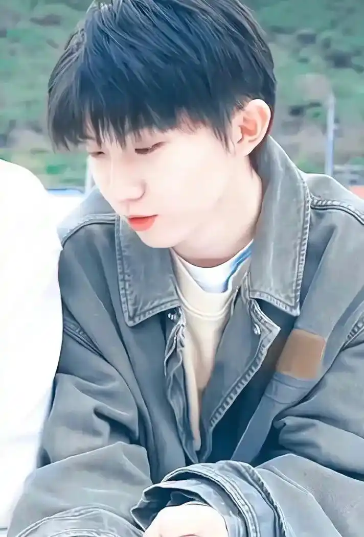 女友视角 #马嘉祺 #哥酱 #你的crush降临了吗 "我 - 抖音