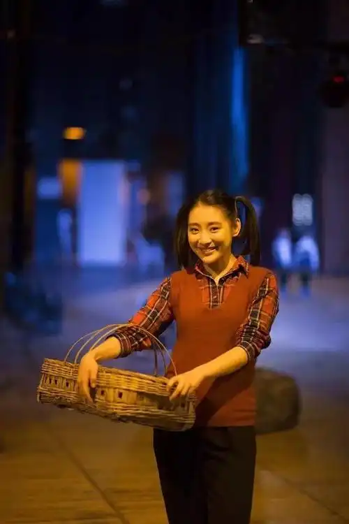 全国青联委员谐剧传承人吴丹做好谐剧传承演好人生这幕剧