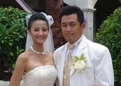 演员王海燕前夫是谁 王海燕前夫王志飞个人资料照片