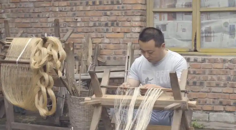 千年传统手艺,夏布飘飘飞扬_苎麻