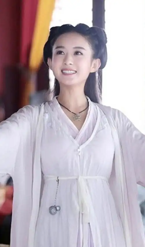 仙侠剧《花千骨》直接将赵丽颖送上了顶峰.