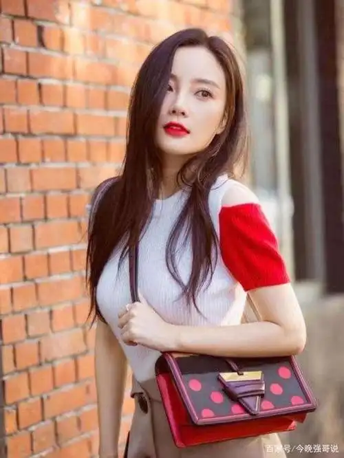 女星李小璐照片写真合集