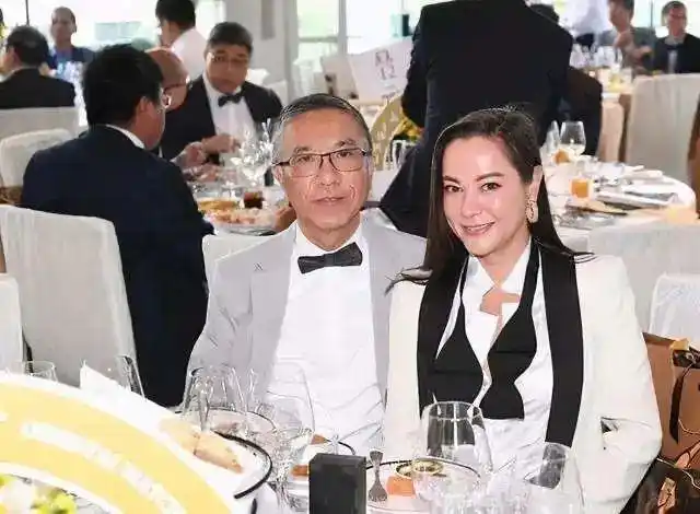 雷怡晖表示,今后将把精力放在为自己搞婚礼上,婚后将和老公过上退休的