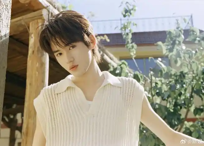 温柔的白色,哥几个不妥妥是心动crush嘛99  马嘉祺 丁程鑫 宋亚轩