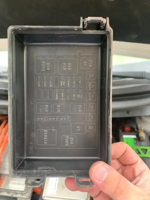 【图】低速蜂鸣声拔哪个保险丝?_奔奔ev论坛_汽车之家论坛