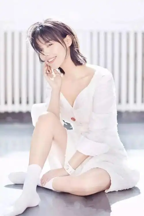 马思纯欧豪分手 网友爆料:欧豪出轨豪放女,小马哥早被绿?