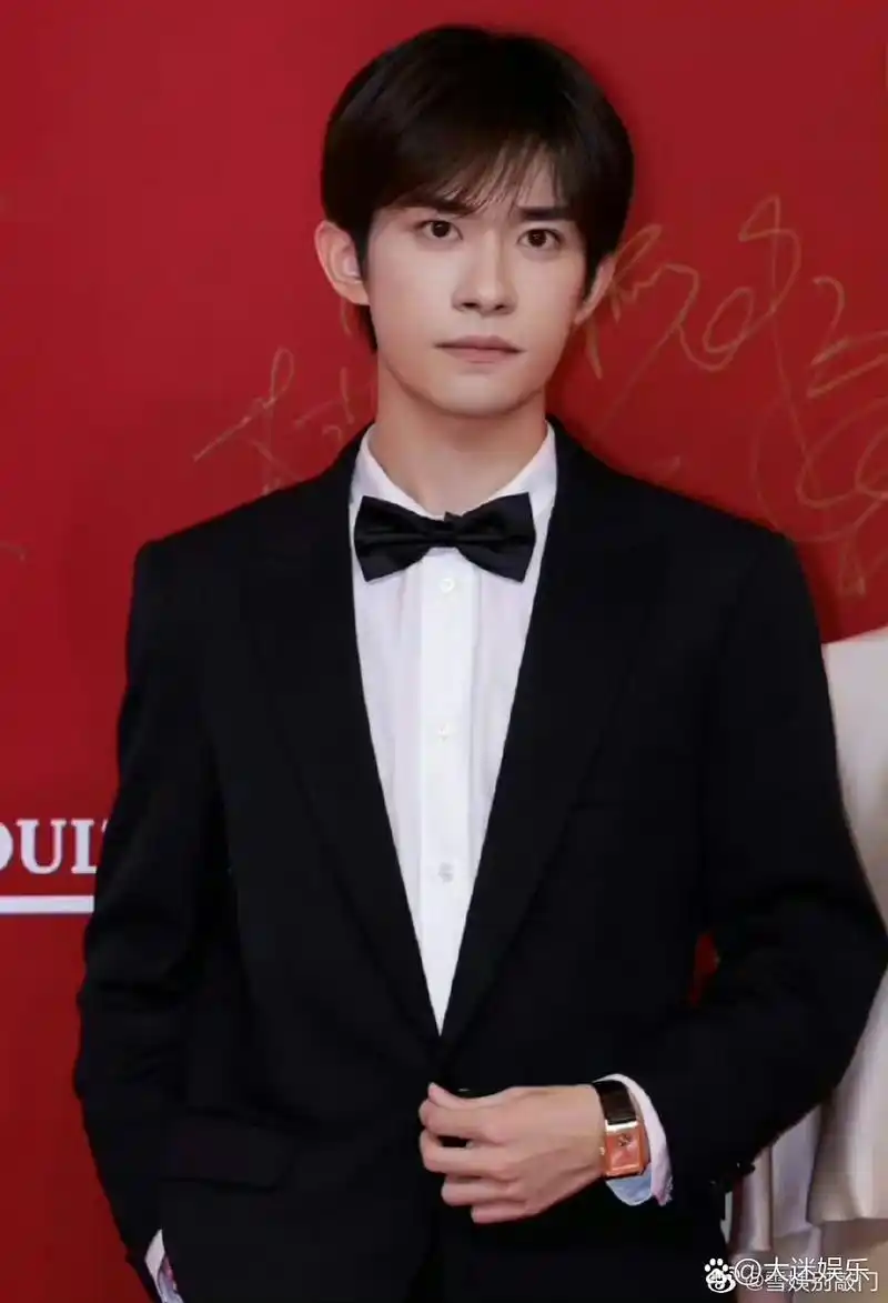 十年一个"等",tfboys十周年演唱会售票简介只有tfboys了,还有下一个十