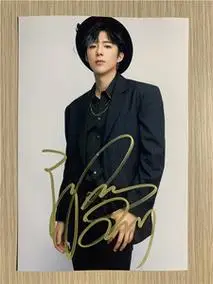 『冲冠』大陆明星摩登兄弟刘宇宁亲笔签名照片热门经典24款定妆照