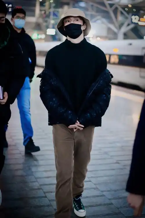 张艺兴##微博之夜