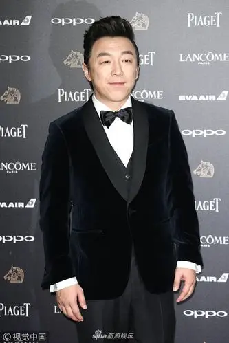 黄渤耍宝亮相金马奖 时隔8年能否再次登顶影帝?